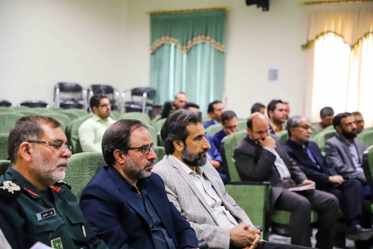 نشست هم اندیشی بسیج اساتید دانشگاههای استان